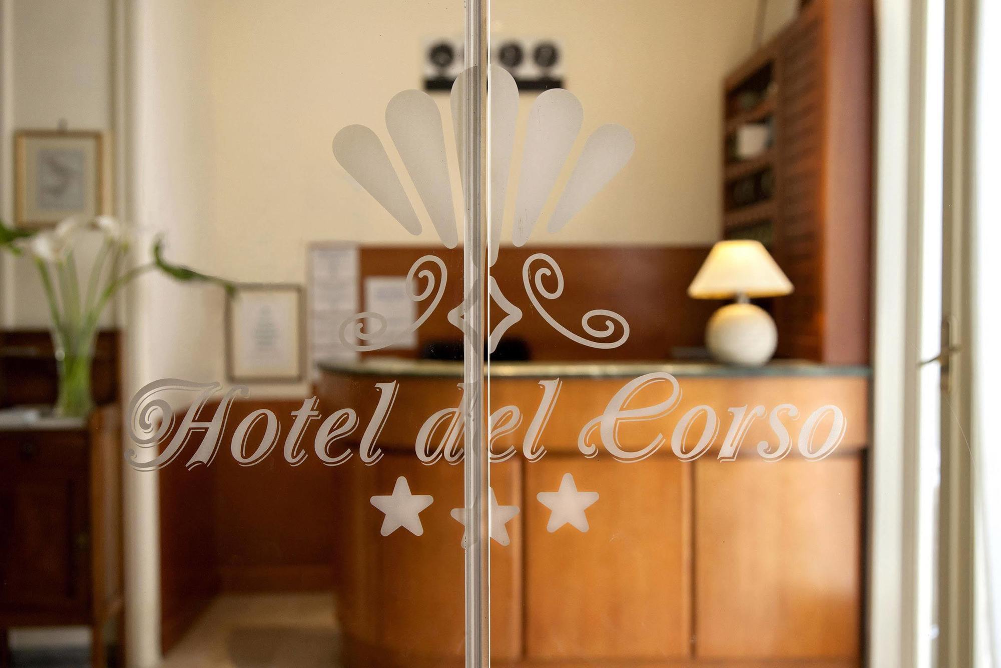 Hotel Del Corso Сорренто Екстер'єр фото
