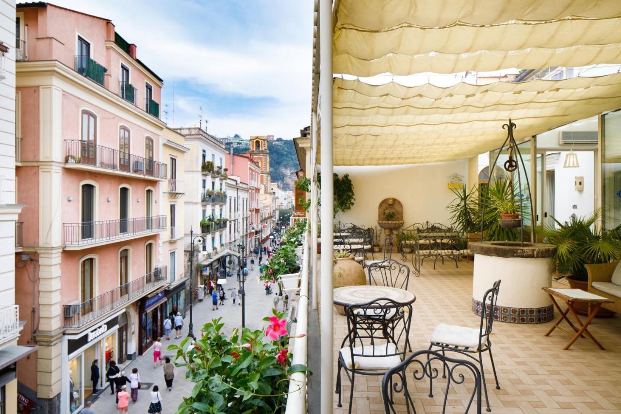 Hotel Del Corso Сорренто Екстер'єр фото